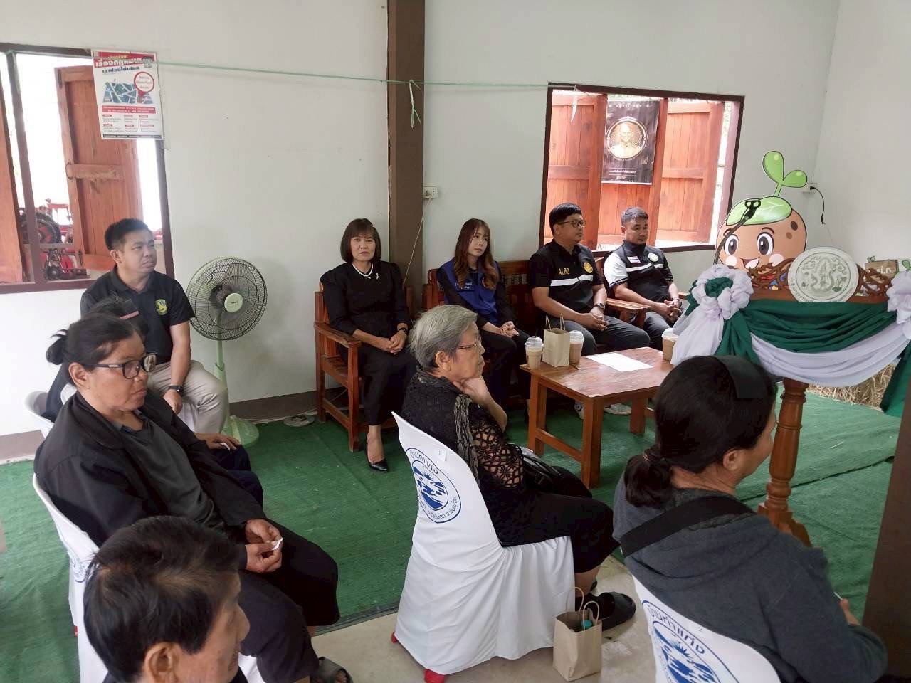 title - ส.ป.ก.พิษณุโลก ร่วมจัดโครงการงานรณรงค์หยุดเผาในเขตปฏิรูปที่ดิน “ฮักบ้านเฮา หยุดเผากันเน้อ” พร้อมเชื่อมโยงกิจกรรม กับ ส.ป.ก.จังหวัดภาคเหนือ (16 จังหวัด) ผ่านระบบออนไลน์ 